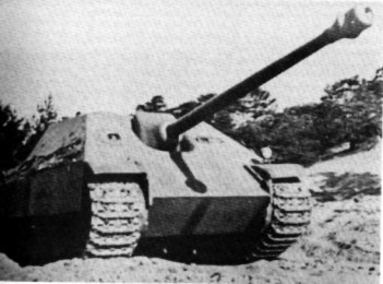 PantherJagd-2.jpg (27252 Byte)