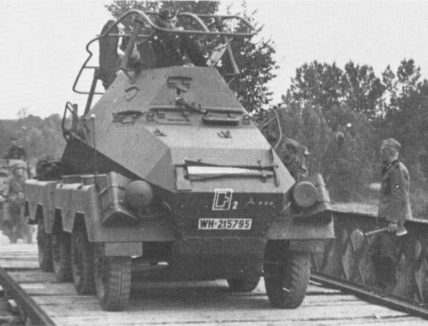 sdkfz263-10.jpg (72975 Byte)