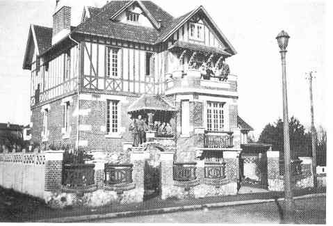 302ID-5.jpg (20677 Byte)