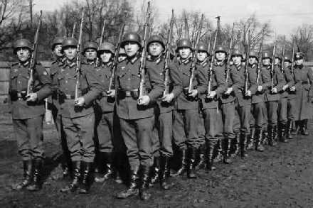 IIR131-1 1938.jpg (41726 Byte)