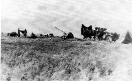 PzJAbt4-1 1942 Stalino.jpg (43189 Byte)