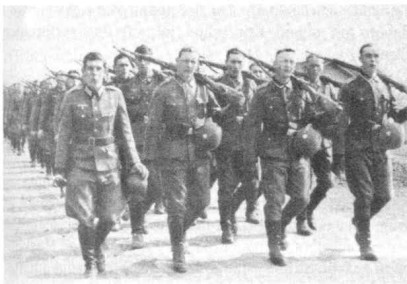 SR11-1Stabskp1940.jpg (32622 Byte)