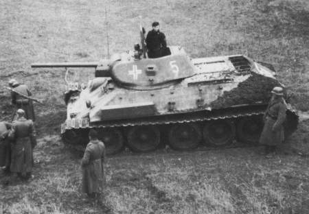 T34 10PD7PR.jpg (21738 Byte)